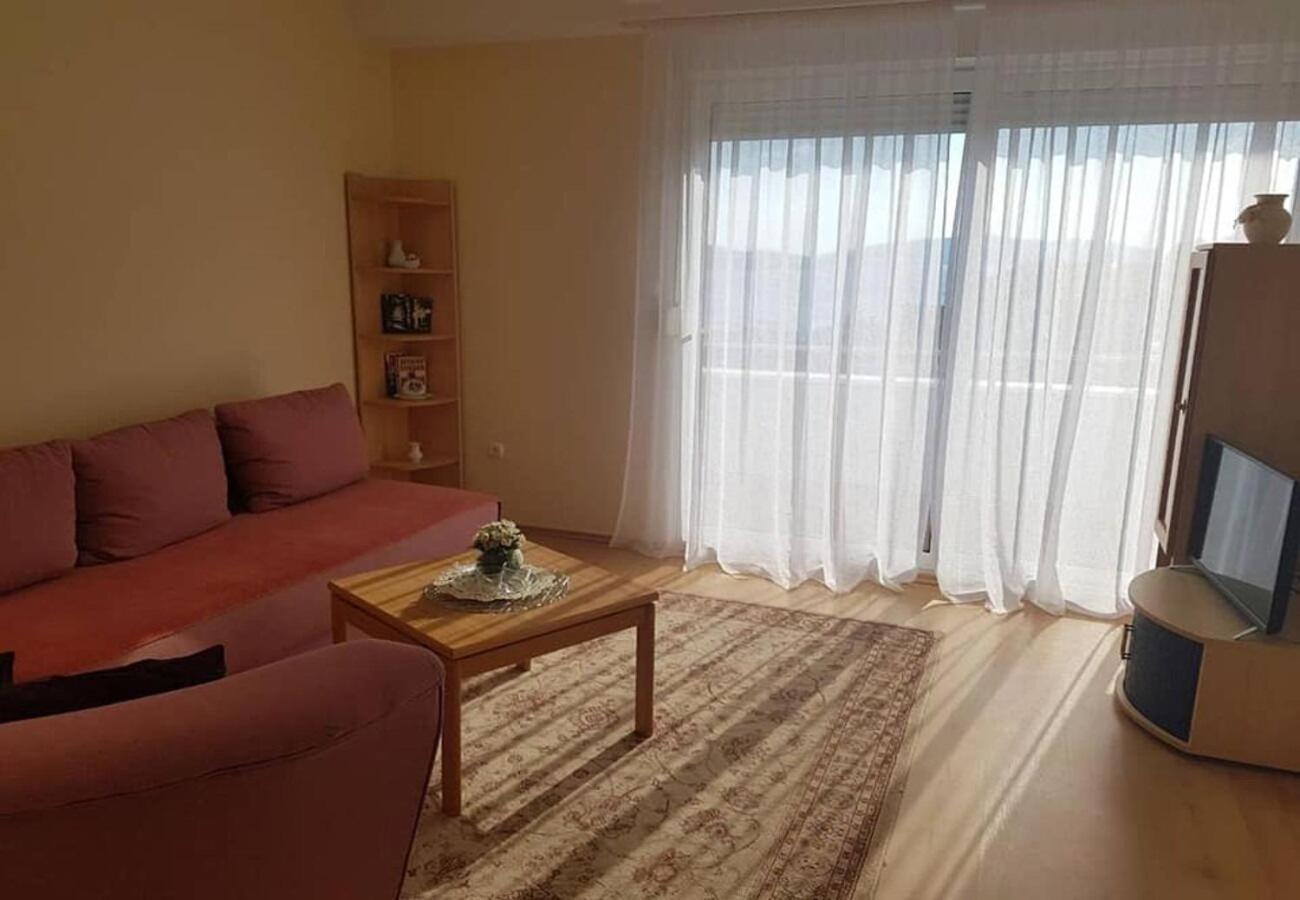 Apartments Javi - Free Private Parking Trogir Exterior foto